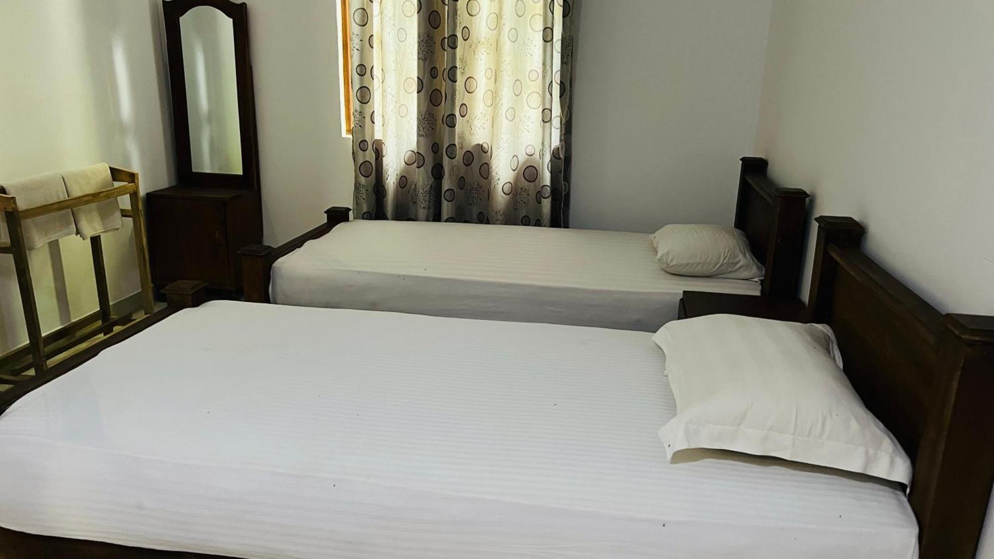Kingfisher Resort & Retreat Sigiriya Esterno foto